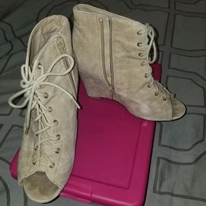 Combat style faux suede wedges